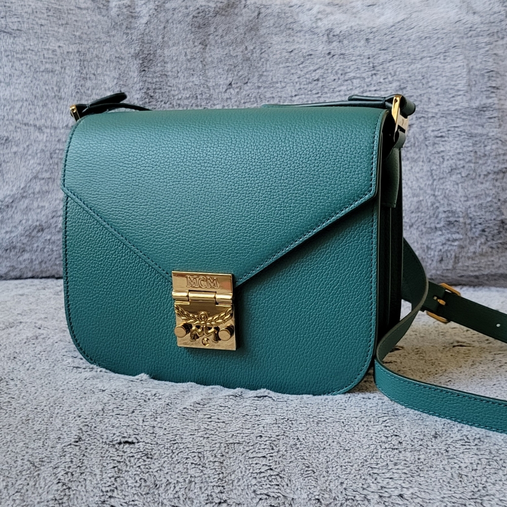MCM Patricia Small Shoulder, Hopper Green